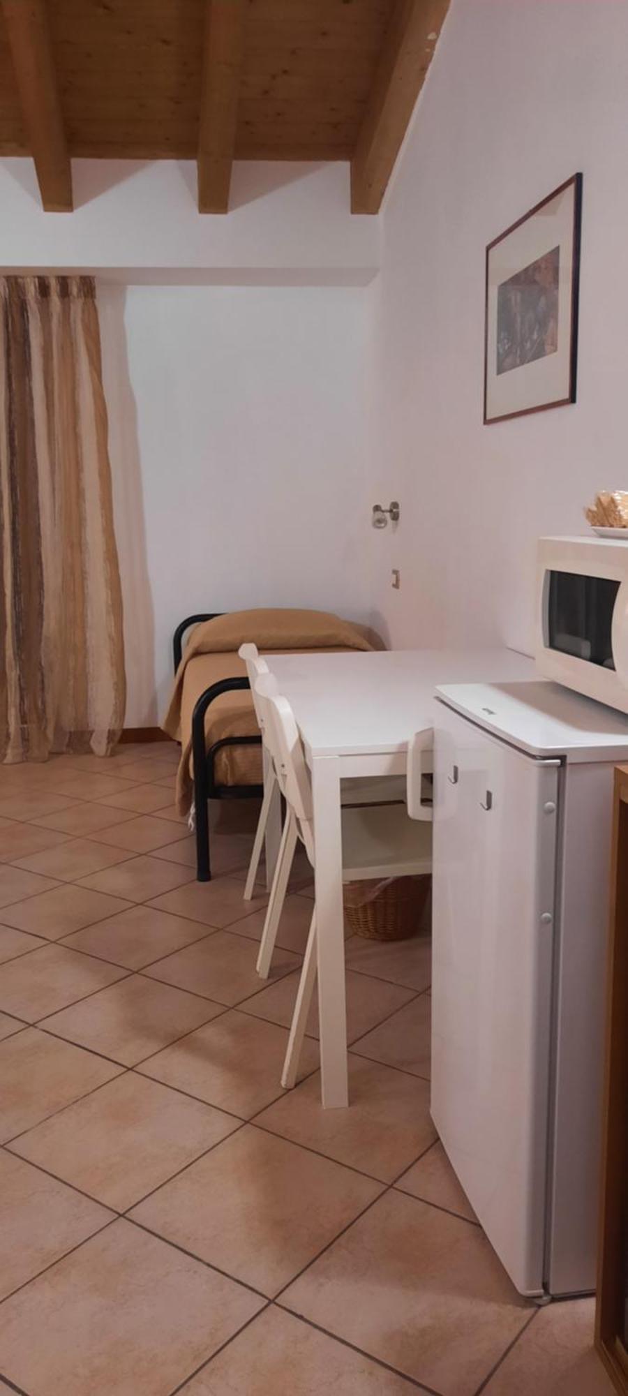 Appartamento Camera Da Stefy Bastia Umbra Bagian luar foto